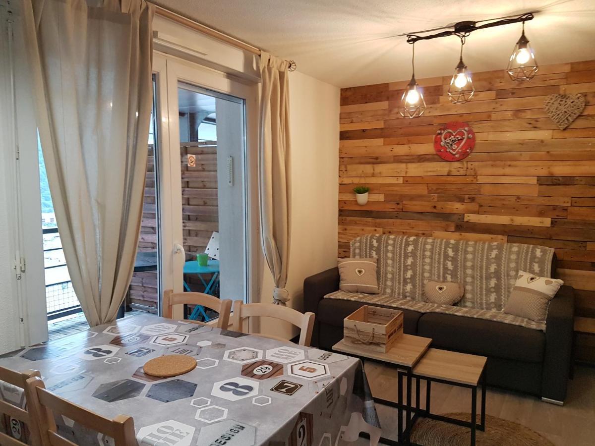 Bel Apt 4 Pers Dernier Etage Balcon Vue Montagne Luz-Saint-Sauveur Buitenkant foto